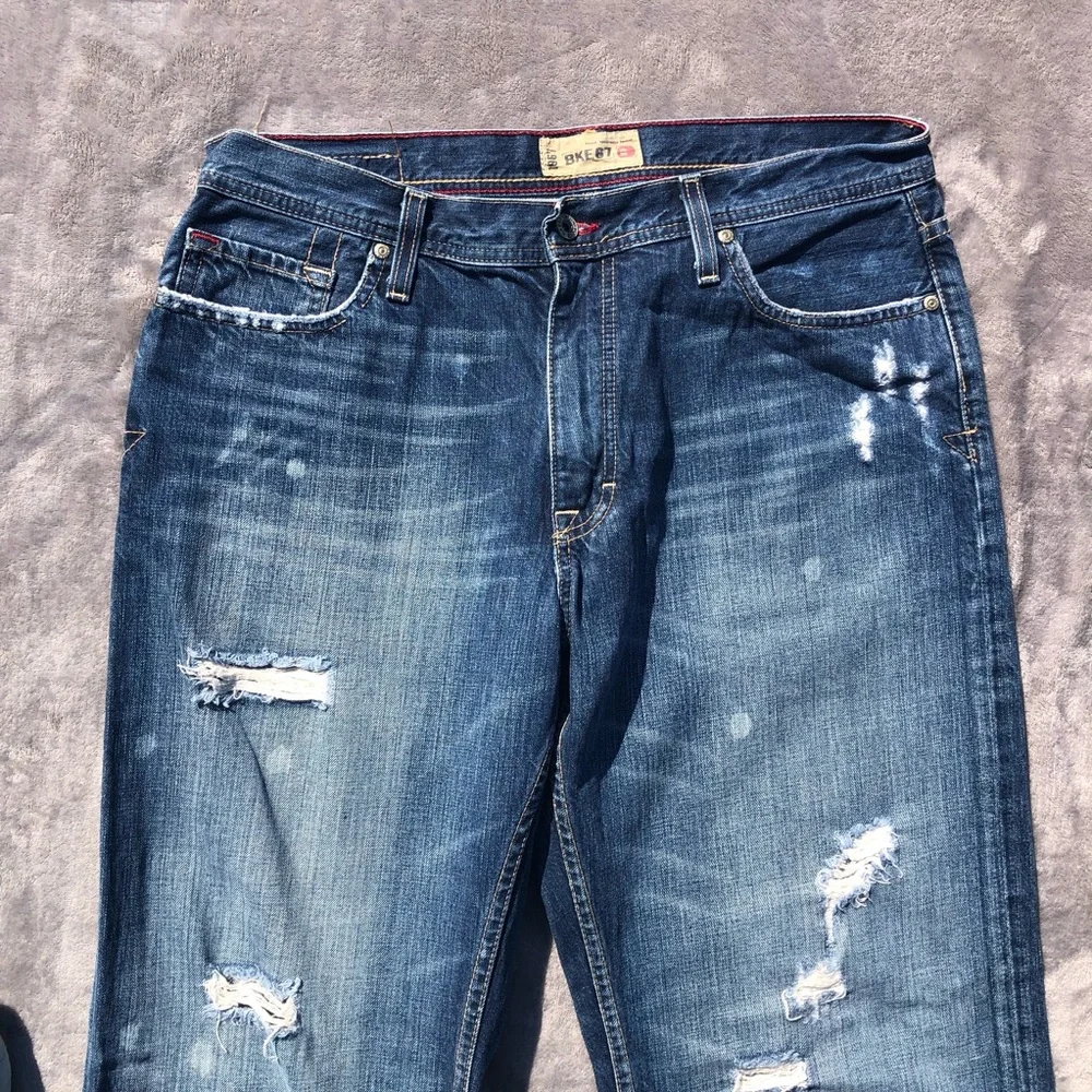 BKE Jeans Buckle Mens 34 Regular Marshall 67 Straight Leg Distressed Denim